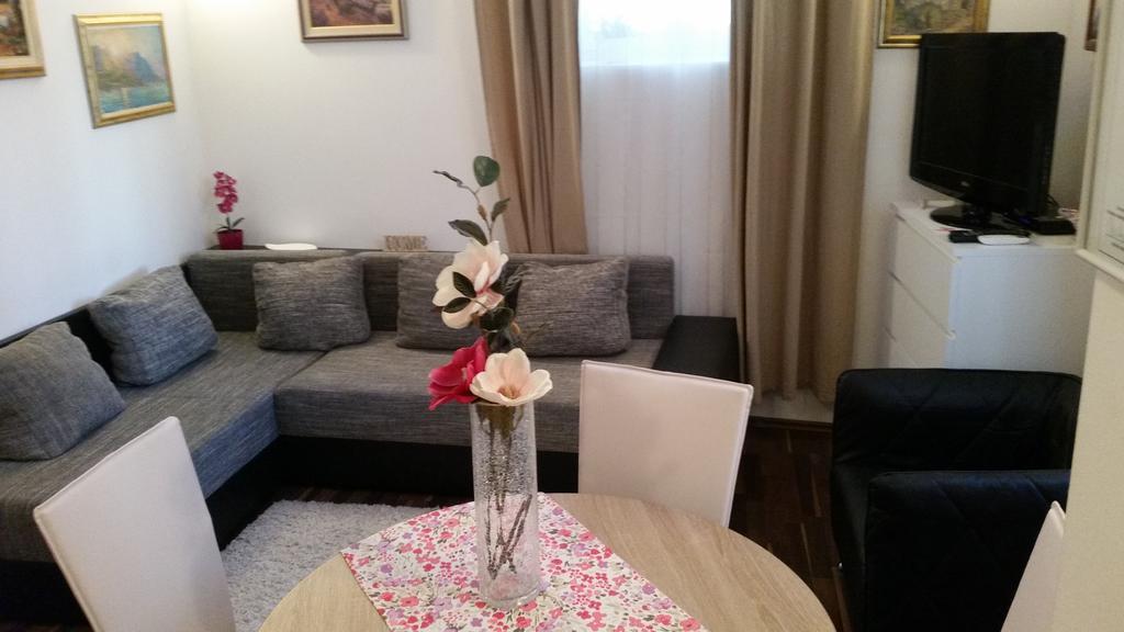 Ines Apartment Split